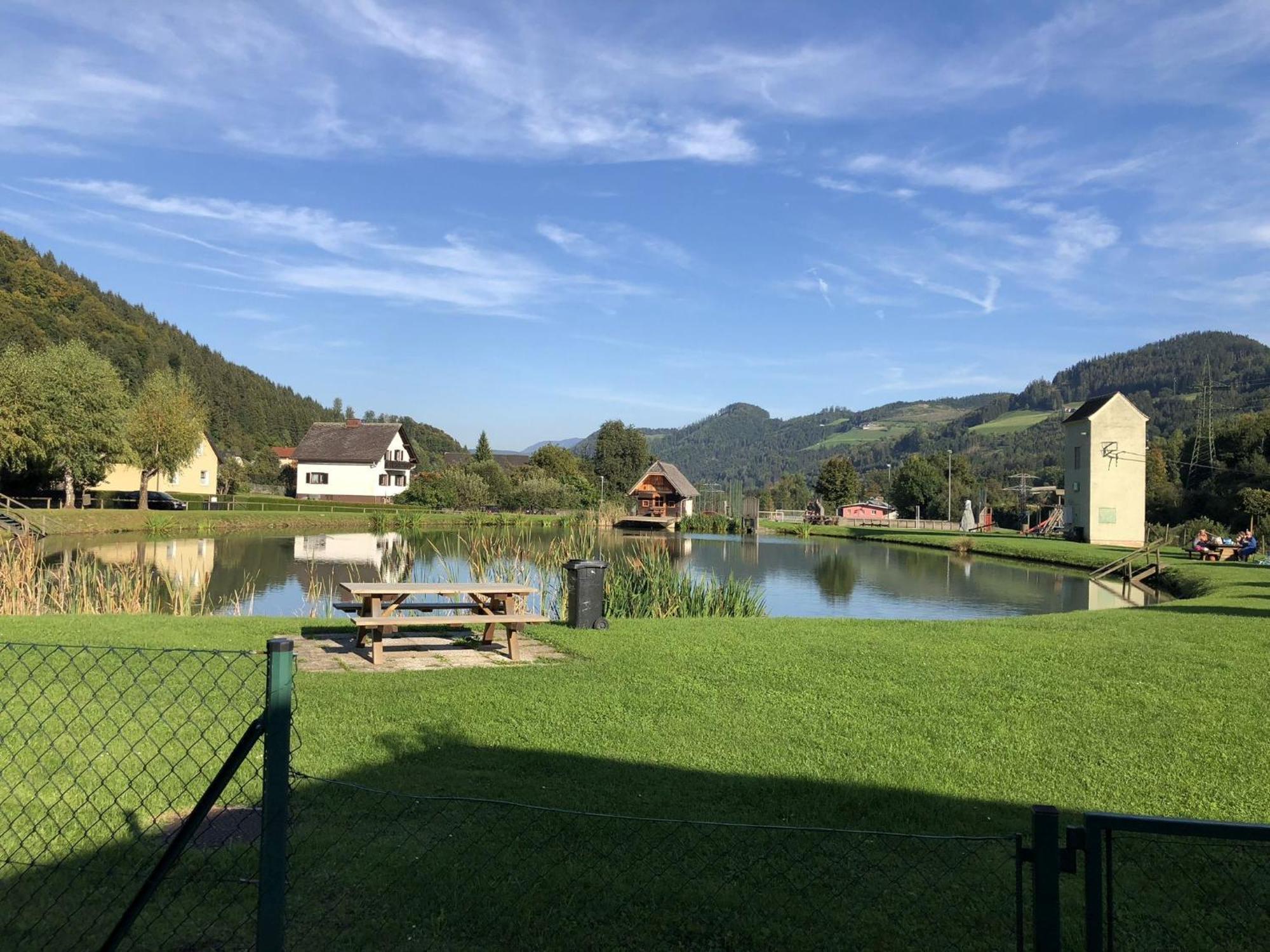 Apartmenthaus Pastner Am Teich Übelbach Eksteriør bilde